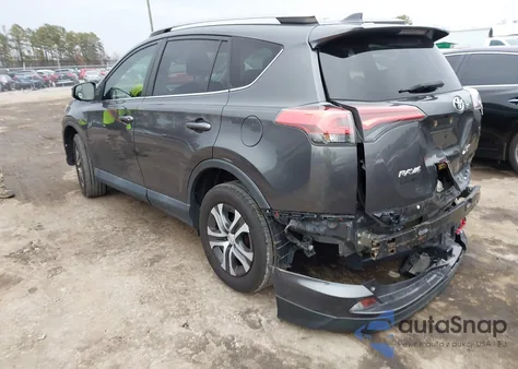 2017 Toyota Rav4 Le z USA, uszkodzony, nr VIN 2T3BFREV1HW604874